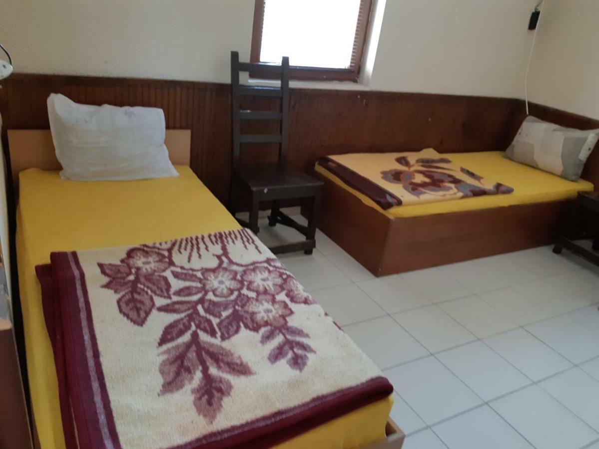 Byala Kista Apart Isperikh Экстерьер фото